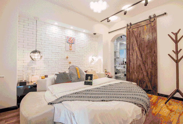 上?！TARH影居，和明星入住同一個家