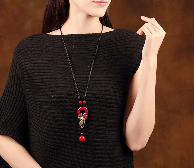 紅艷復(fù)古的毛衣鏈時尚項鏈?zhǔn)罪? src="/shige/d/file/bigpic/190404/04/13-1F92G11934.png" style="height: 569px; width: 750px;" / data-OAHC="S8u5RQ"><br / data-lXB9="x2MlyF">
	<img alt=