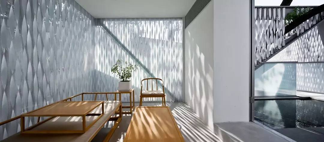 一茶一室，一中國