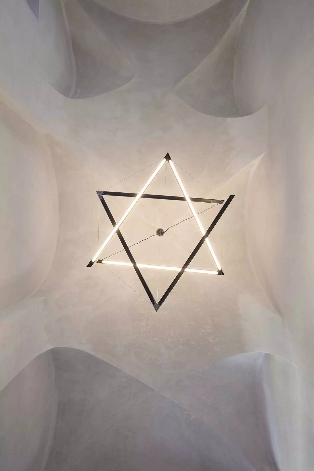 百年老房改造的民宿，古樸純美中透露出靜謐的