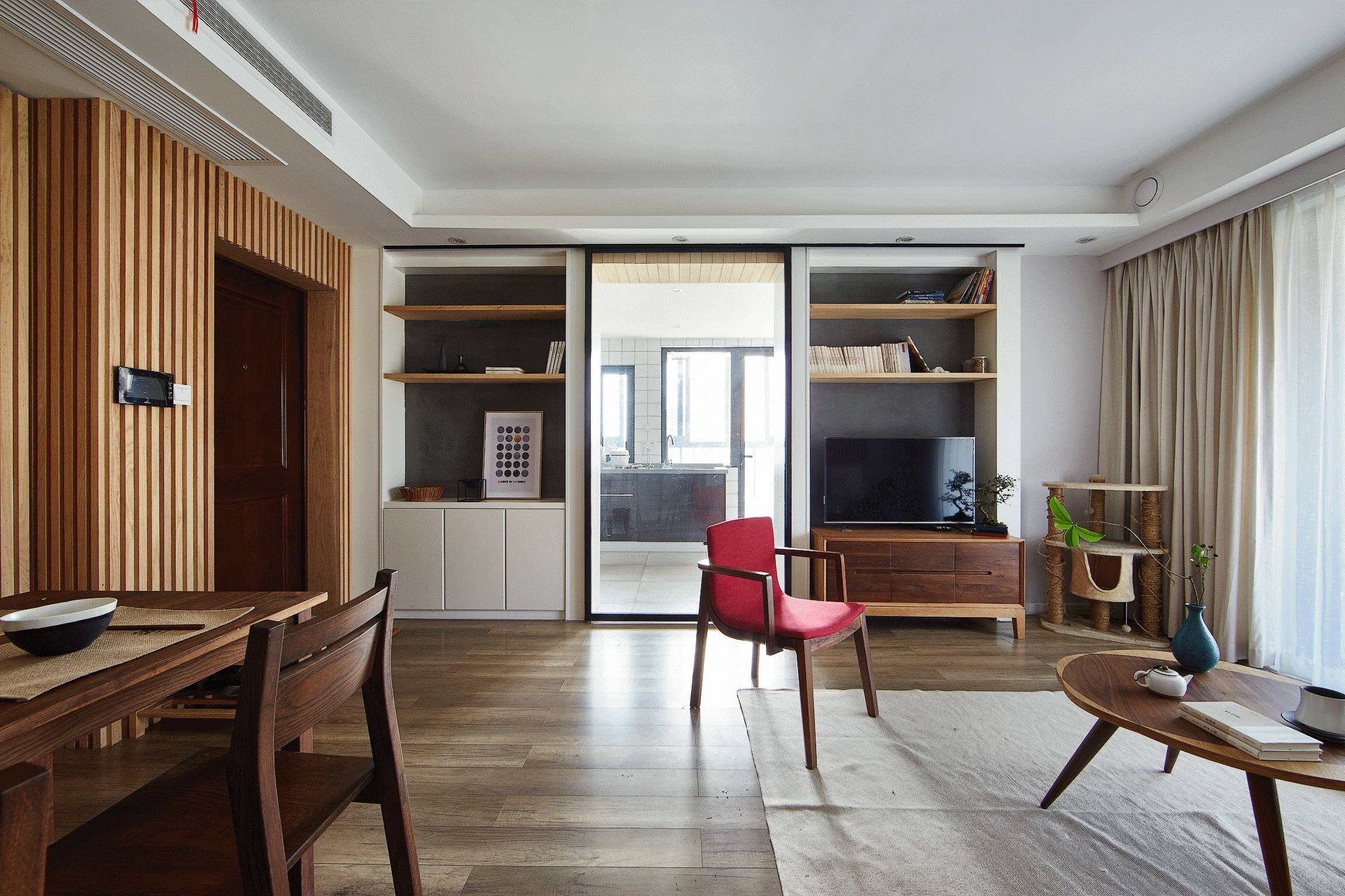 原木清風(fēng)，家理應(yīng)如此