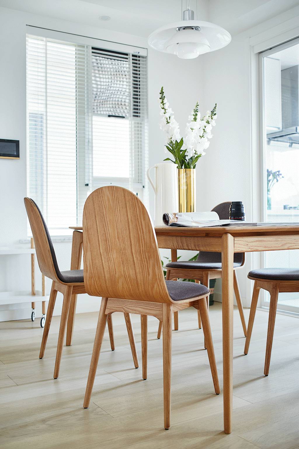 原木清風(fēng)，家理應(yīng)如此