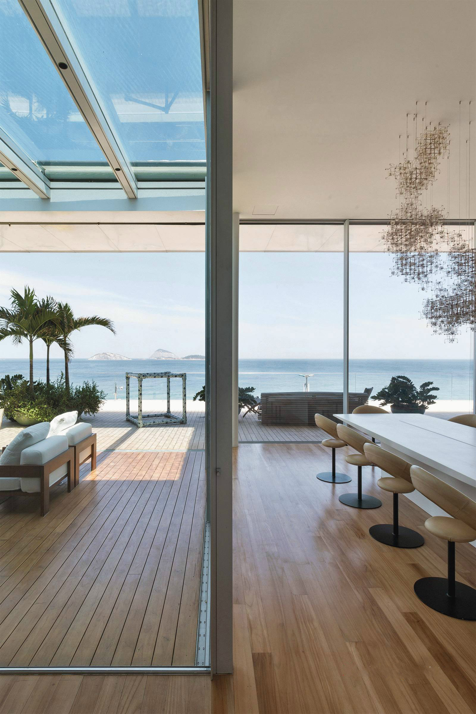 與大自然完美結(jié)合的森林別墅設(shè)計(jì)