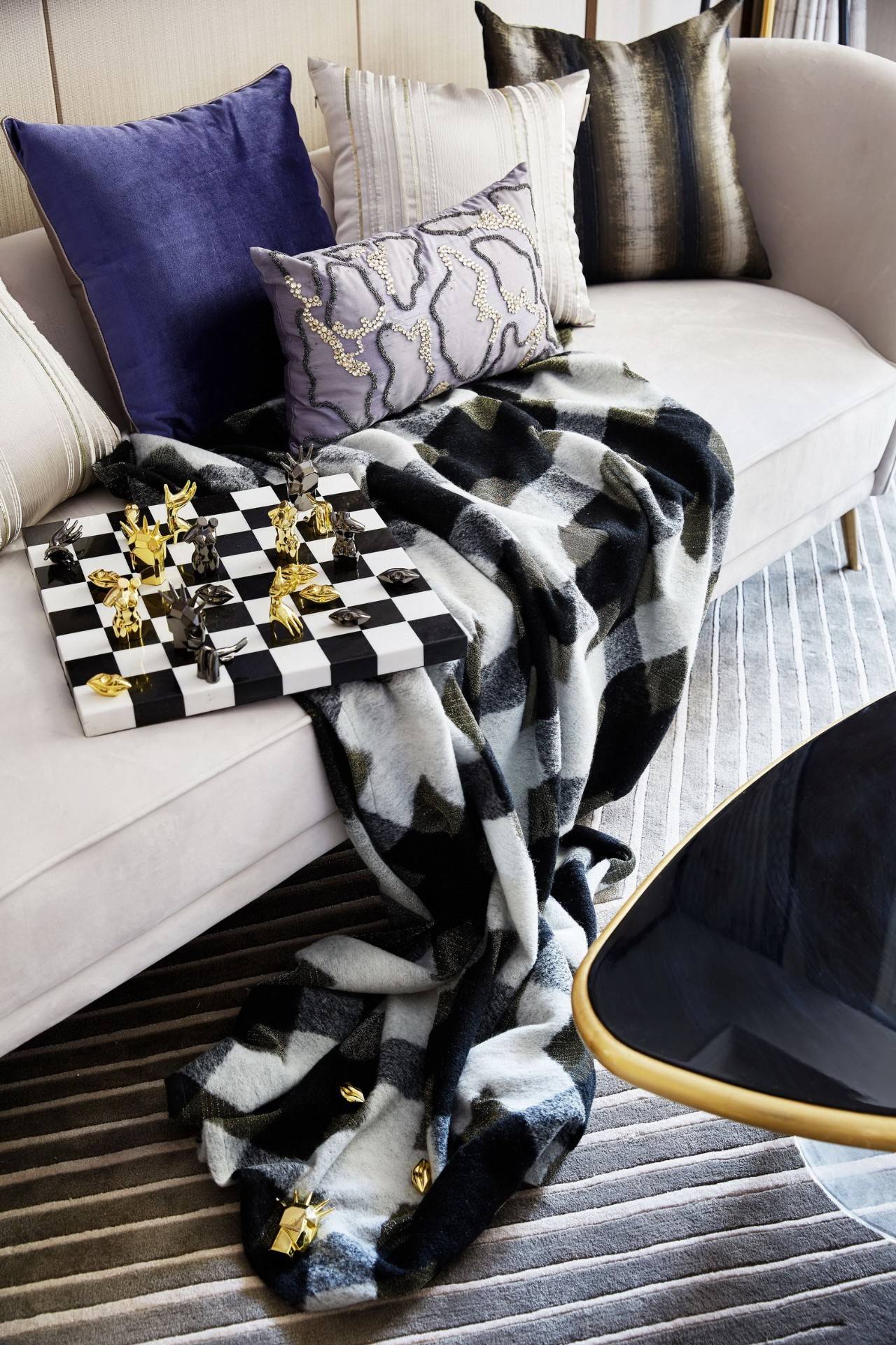 現(xiàn)代摩登格調(diào)，完美演繹當(dāng)代先鋒生活美學(xué)