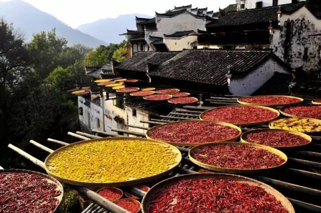 古建筑，一片瓦，遮風(fēng)擋雨