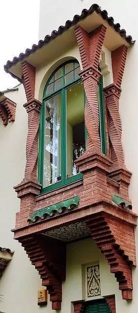 紅磚的建筑藝術(shù)，每一張紅磚墻都可以拿去做紅