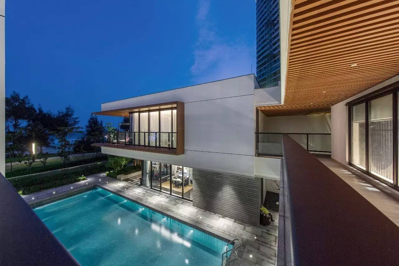 樸質(zhì)的奢華，自然返璞的當(dāng)代別墅設(shè)計