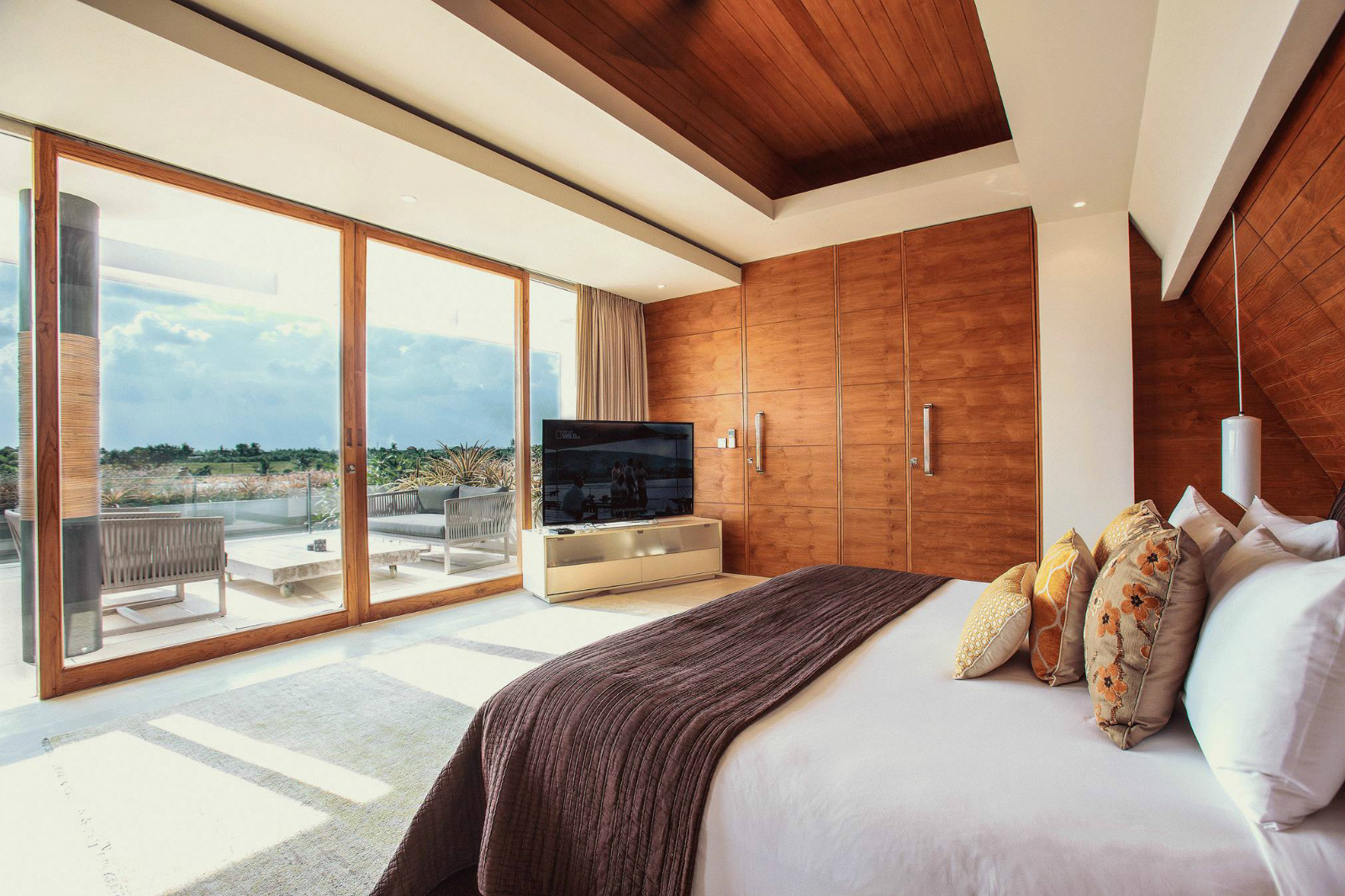 印度臨海別墅設(shè)計 新中式建筑中的木與石