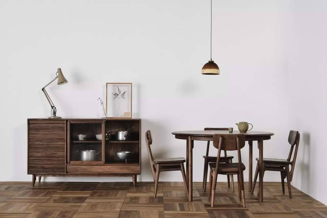 簡潔大氣的中式家具，傳統(tǒng)之美！