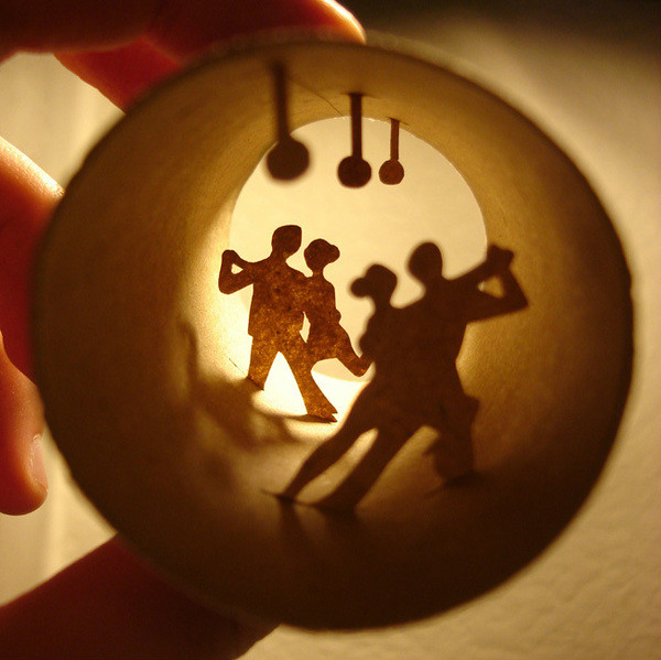 剪紙藝術(shù)，紙杯里的時光