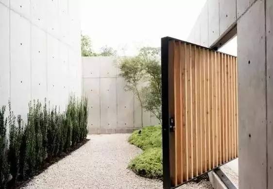 水泥墻樸素寂靜的美，庭院設(shè)計(jì)