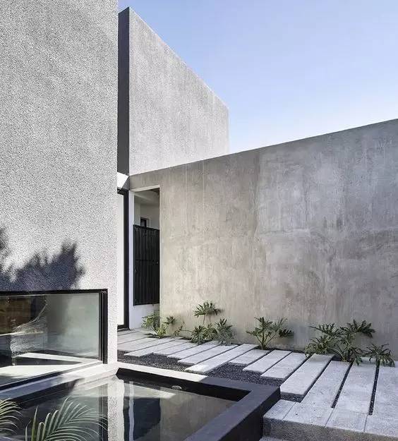 水泥墻樸素寂靜的美，庭院設(shè)計(jì)