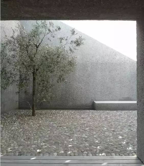 水泥墻樸素寂靜的美，庭院設(shè)計(jì)