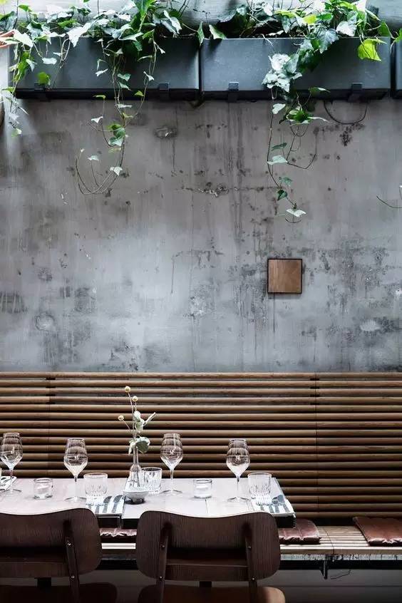 水泥墻樸素寂靜的美，庭院設(shè)計(jì)