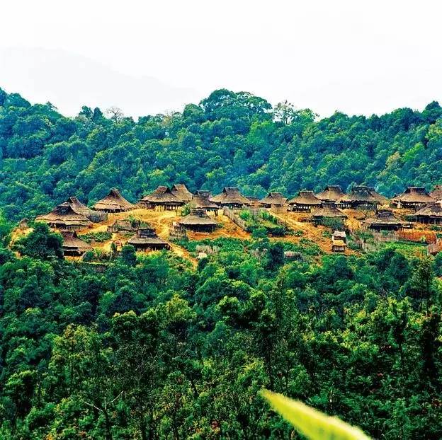 中國(guó)建筑六大門(mén)派之一，川派建筑