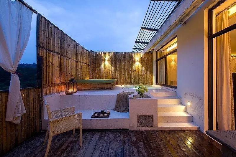 悅庭楠舍 ，兼顧田園風光與遠山樹林