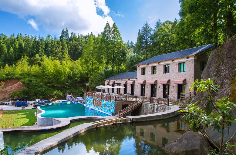 迷途綿嶺，悠悠秘境里的大山清涼