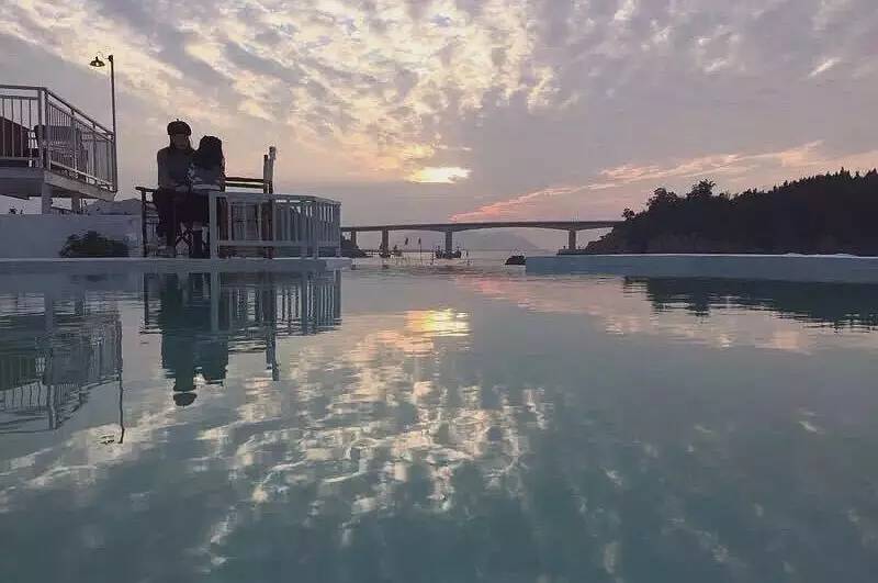 海天左舍，猶如撒歡在海與天的懷抱