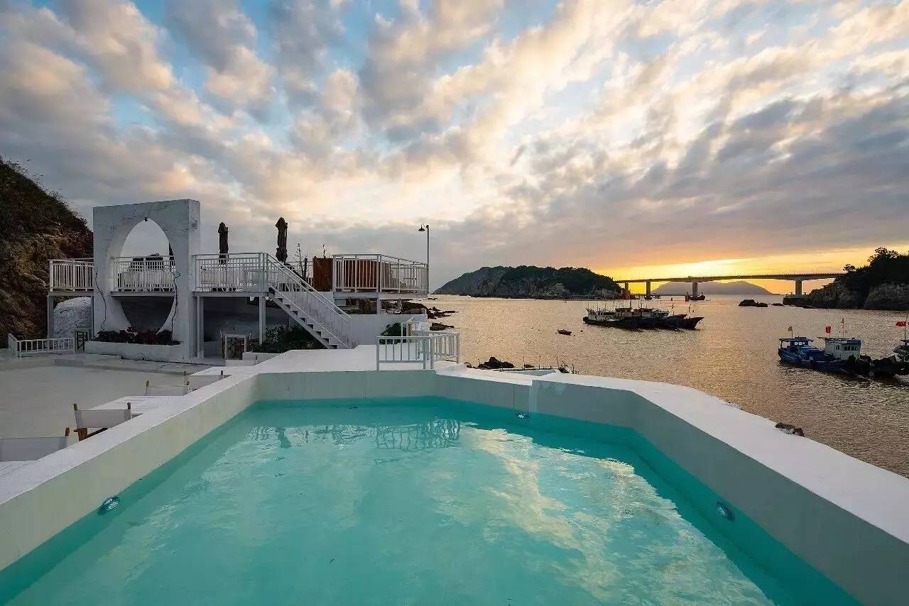 海天左舍，猶如撒歡在海與天的懷抱