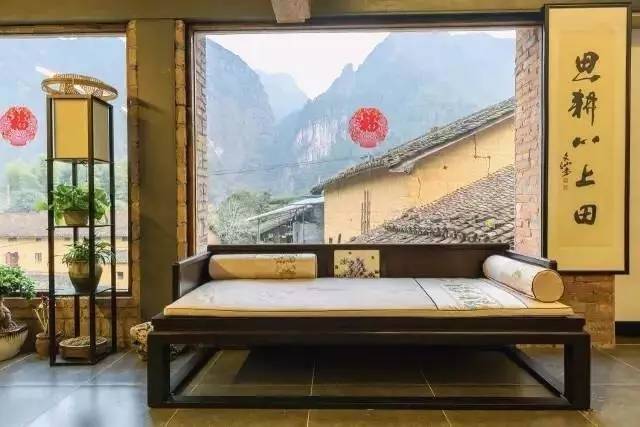 閑思居民宿，暢游在清涼山泉