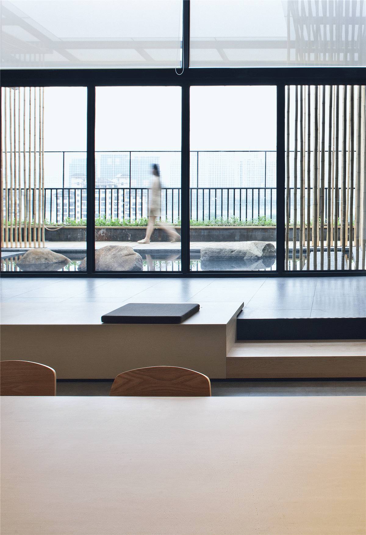 隱于繁華都市間，云初空間新中式裝修設(shè)計