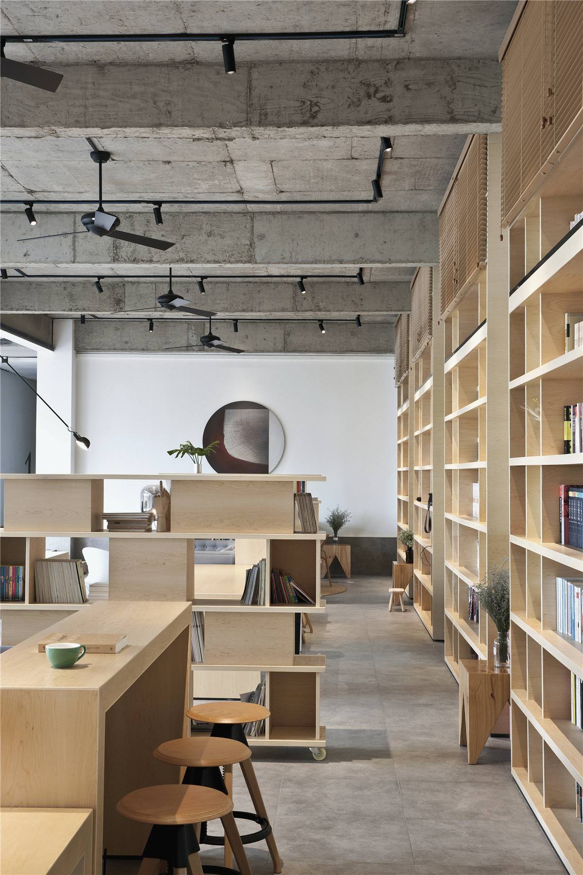 隱于繁華都市間，云初空間新中式裝修設(shè)計(jì)