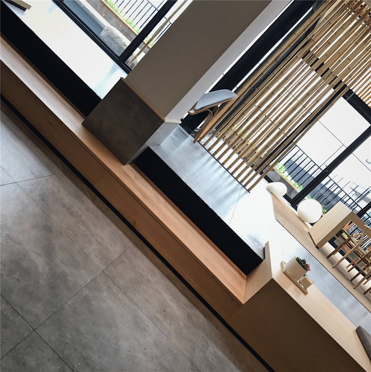 隱于繁華都市間，云初空間新中式裝修設(shè)計(jì)