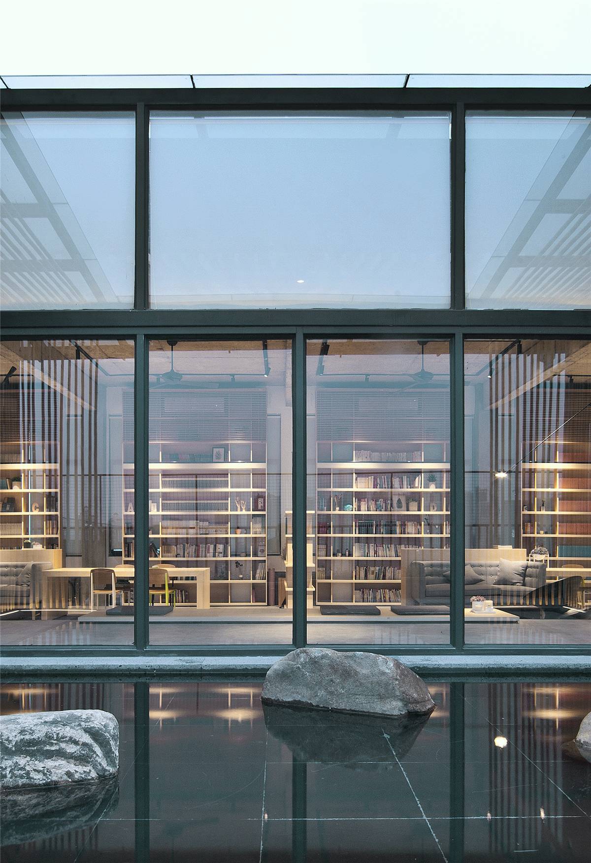 隱于繁華都市間，云初空間新中式裝修設(shè)計