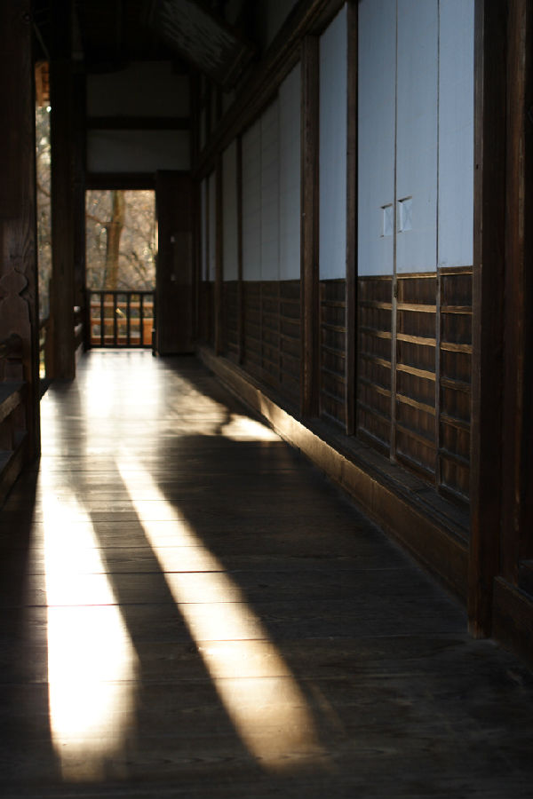 日本茶道文化的八大美：缺陷、簡素、枯槁、自