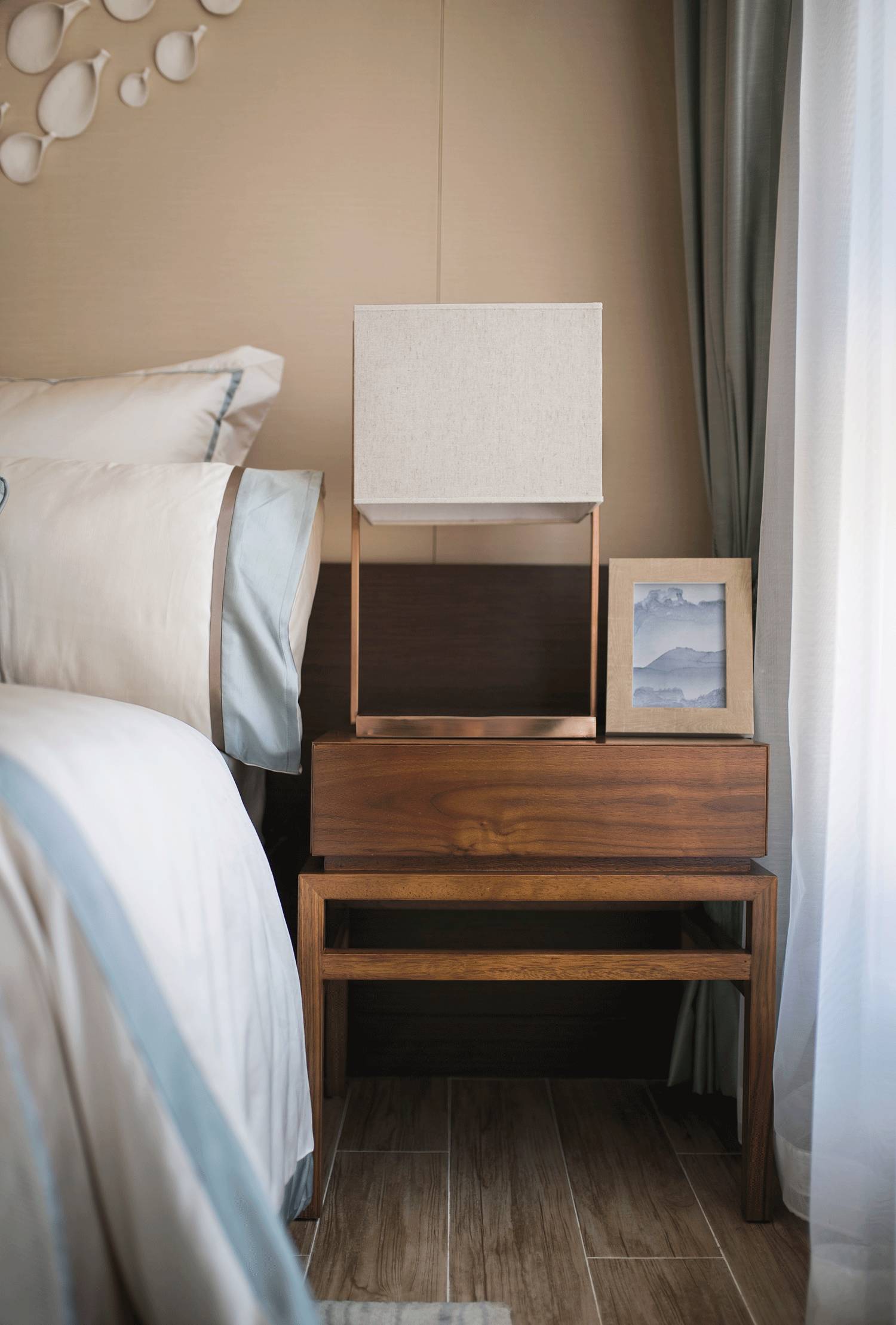 新中式設(shè)計(jì)中，臥室的運(yùn)用與表現(xiàn)