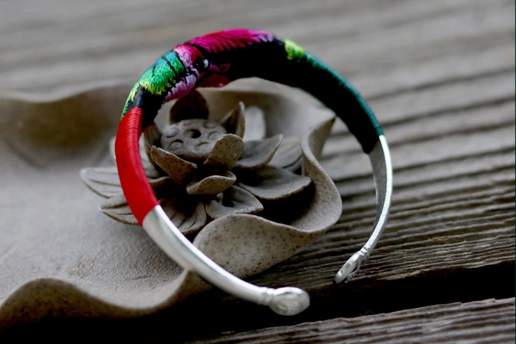 福連文苑云南苗銀繡花手鐲