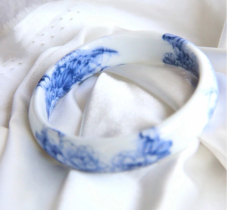 清新脫俗的福連文苑青花瓷陶瓷手鐲