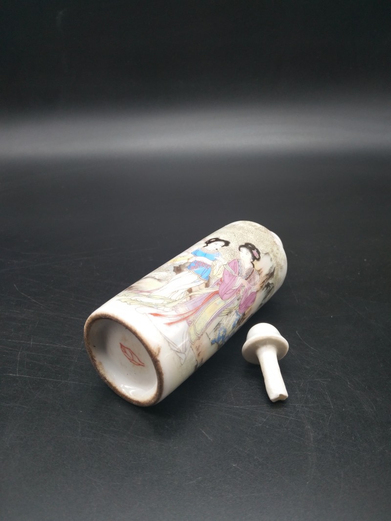 仿古玩貼印花美人花鳥圖陶瓷鼻煙壺