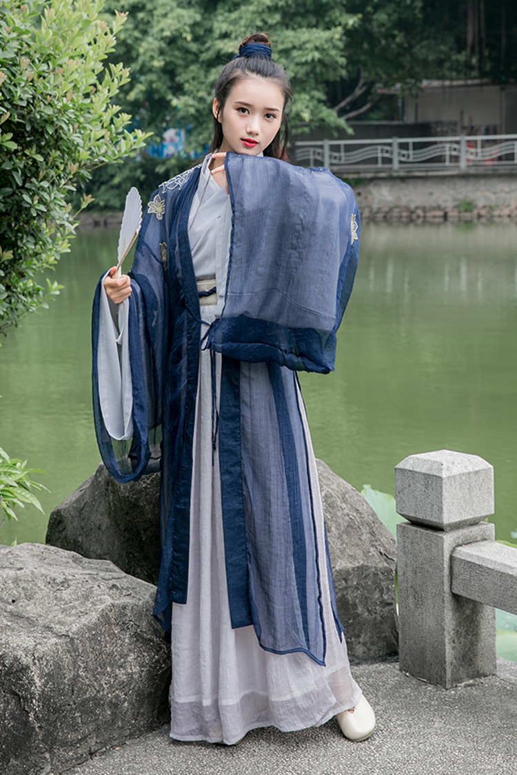 福連文苑大袖衫漢元素漢服古裝美女圖片