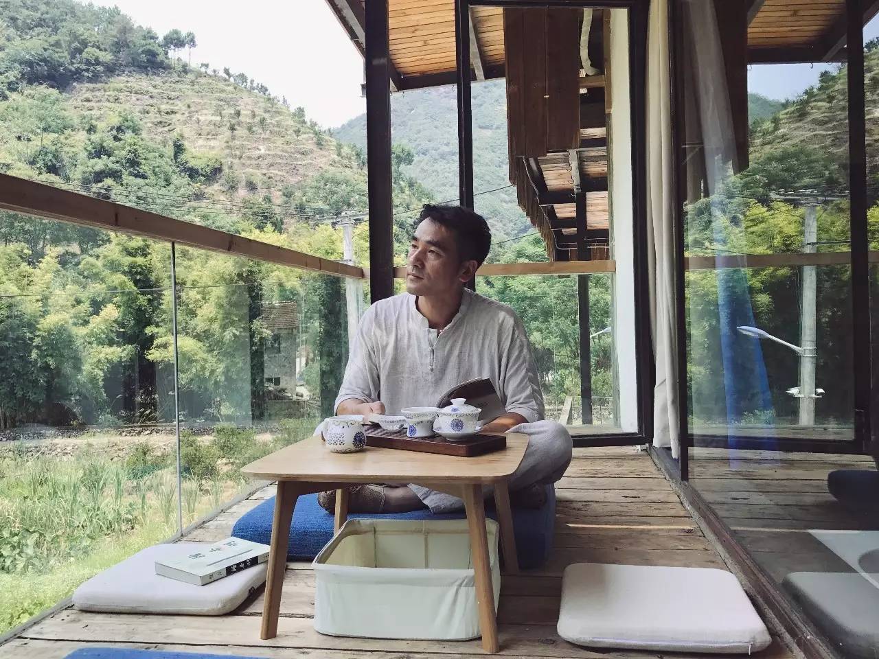 尋·尋客棧，一家超大藏書(shū)閣民宿設(shè)計(jì)