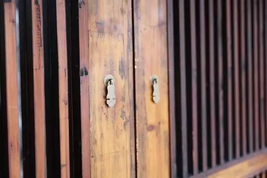 慈舍，悲喜隱去慈從舍生