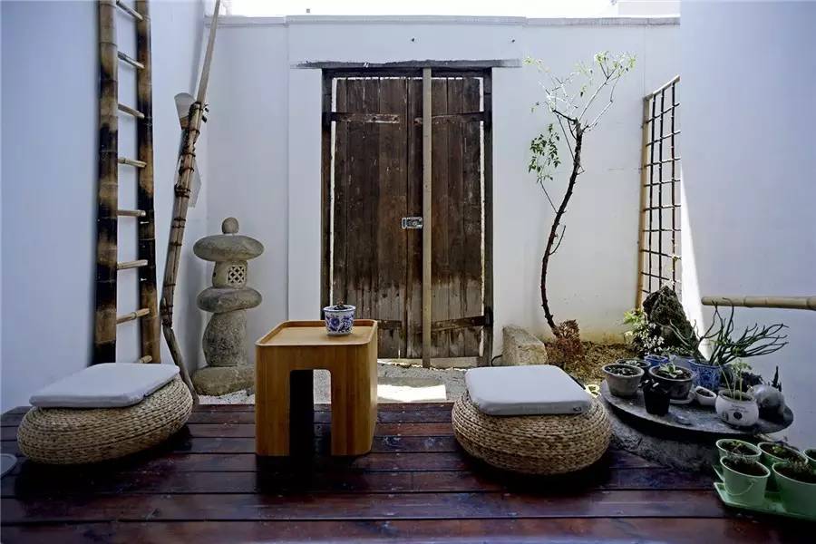 小日子生活館，選一本書過自己的生活方式