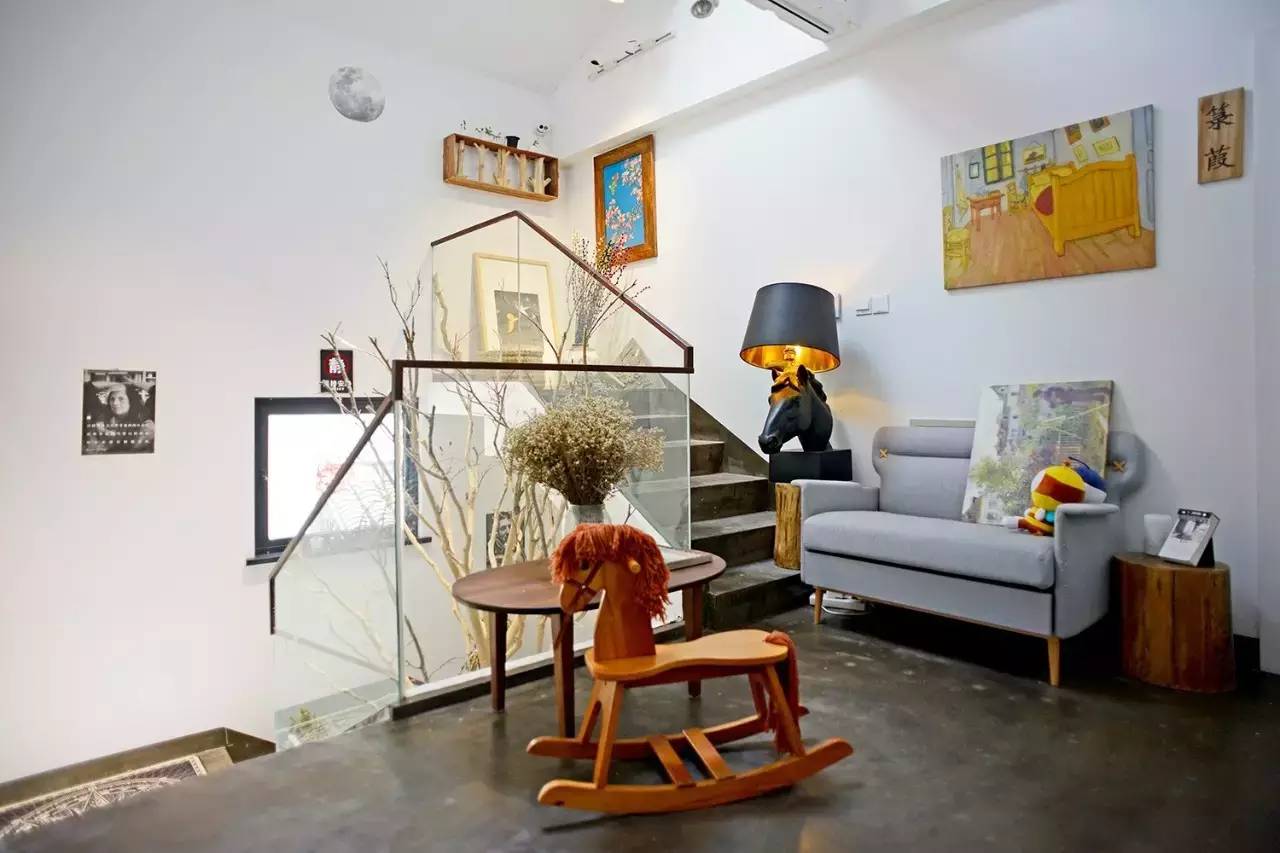 小日子生活館，選一本書過自己的生活方式