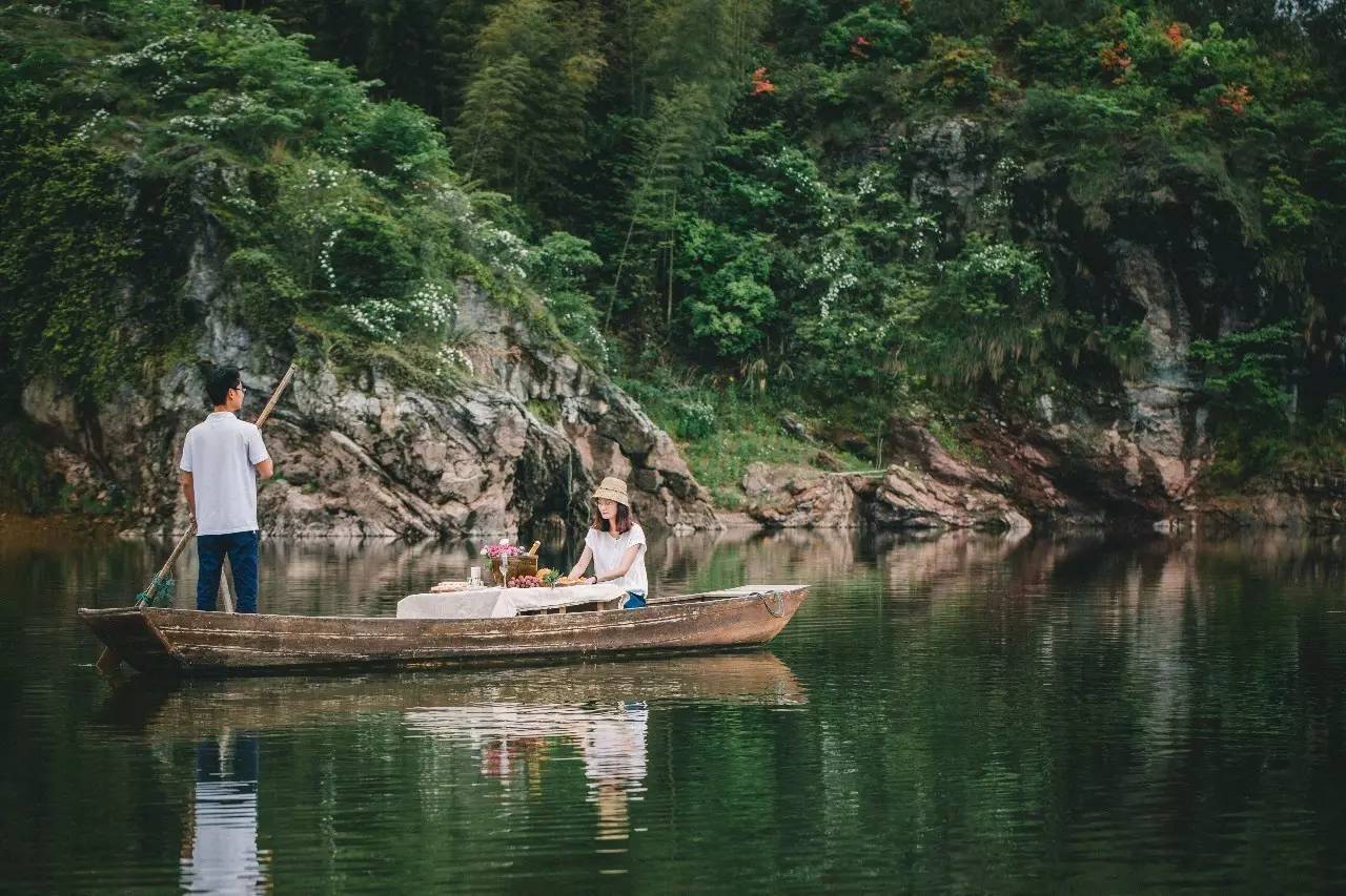 西坡千島湖民宿酒店，瓦爾登湖的自由生活