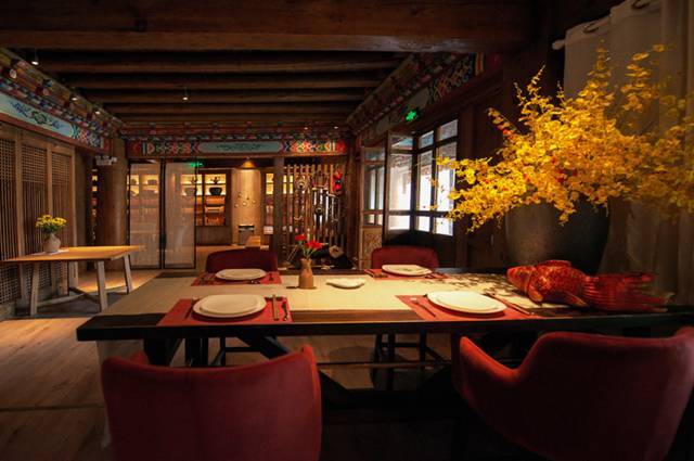 香格里拉非梵之宿，帶著你走茶馬古道