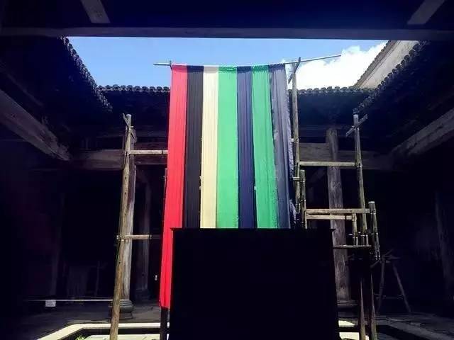 南屏喜舍民宿，從南方飛入徽州白墻灰瓦的歸燕