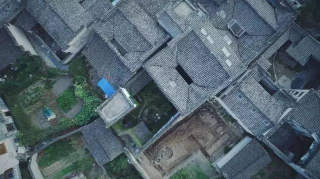 南屏喜舍民宿，從南方飛入徽州白墻灰瓦的歸燕