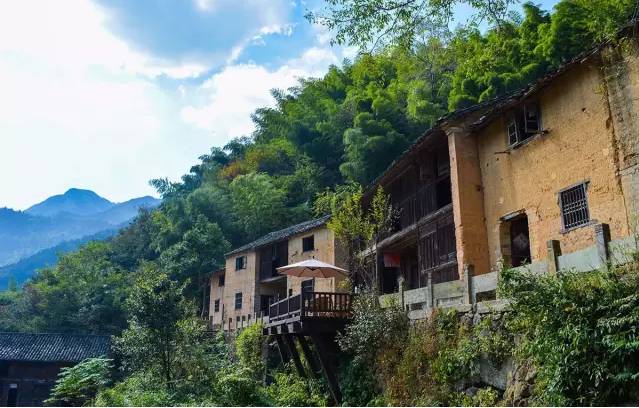 不舍·野馬嶺中國村民宿，樂在其中不忘初心