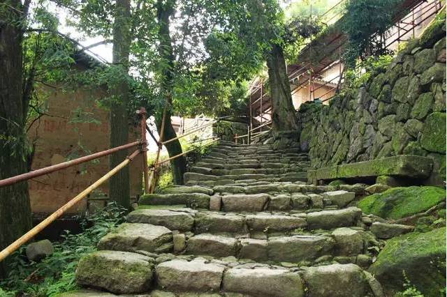 不舍·野馬嶺中國村民宿，樂在其中不忘初心