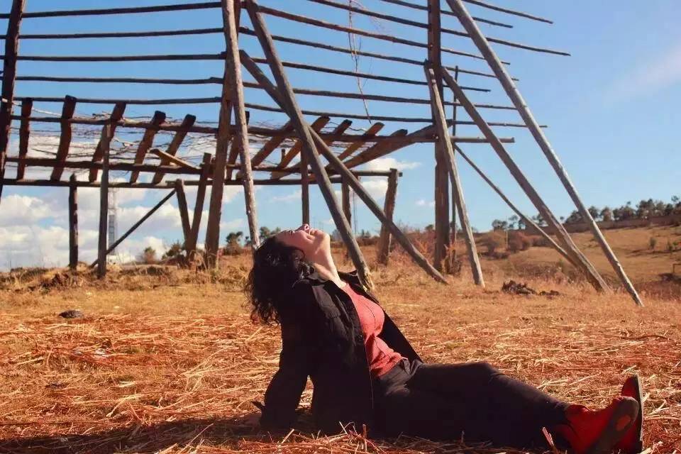 荒無舍民宿，山腳下日出而作日落而息