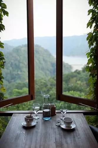 住進(jìn)山林享受一個(gè)人的狂歡，愛(ài)上中式裝修的1