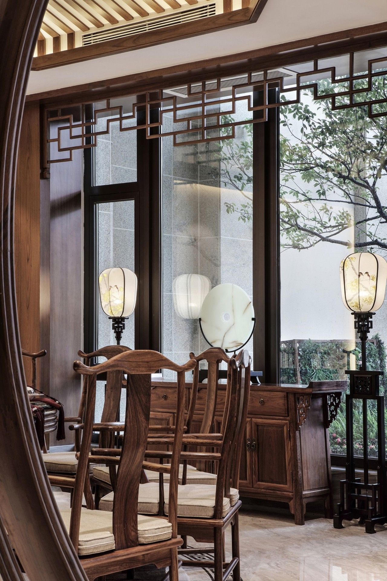 龍光御海天禧別墅樣板房，高端大氣的新中式豪