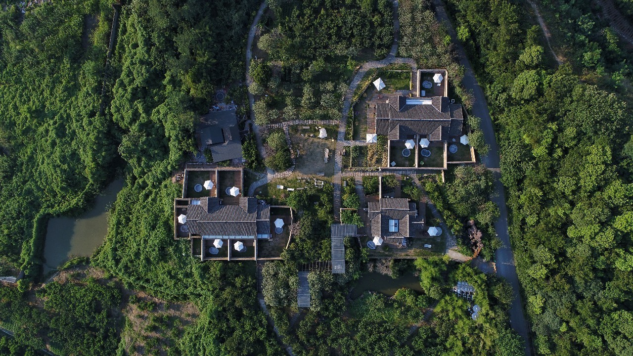 在小筑沐野民宿，不被年齡定義和束縛活出自己