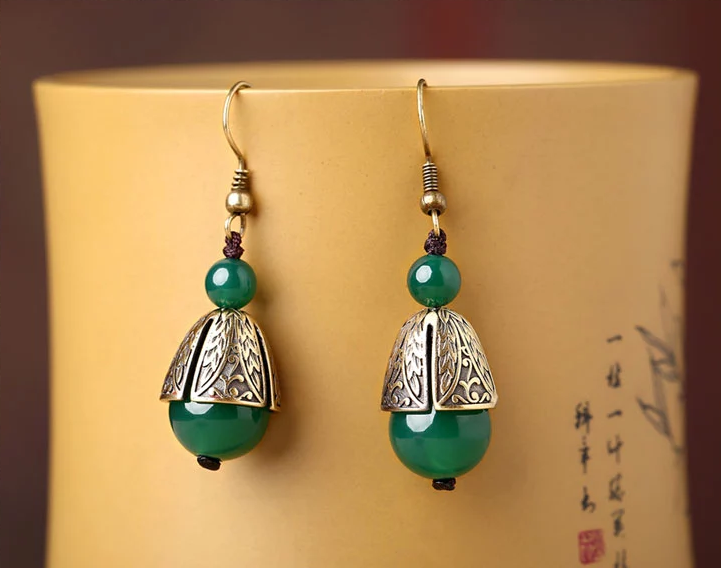 超氣質(zhì)的復古首飾綠瑪瑙耳環(huán)