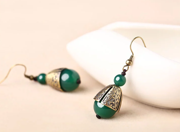 超氣質(zhì)的復古首飾綠瑪瑙耳環(huán)